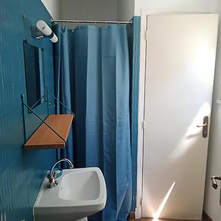 Les Yeuses Semesterbostad *