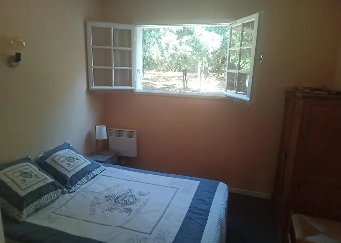 別荘 Les Yeuses Brousses-et-Villaret